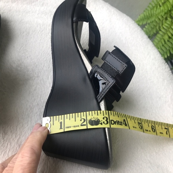 Naot Treasure Wedge Black Size 42 sandals top strap has stretch band - Picture 9 of 11